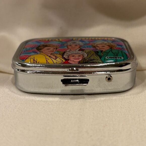 Stay Golden Golden Girls Travel Pill Box 2 Compartment Medicine Pill Case NEW - Picture 3 of 5